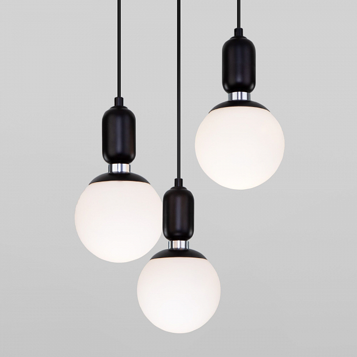 Люстра Eurosvet 50151/3 черный